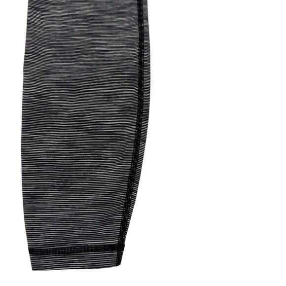 Lululemon High Times 7/8 Mesh Luxtreme Women’s 4 - Picture 11 of 15